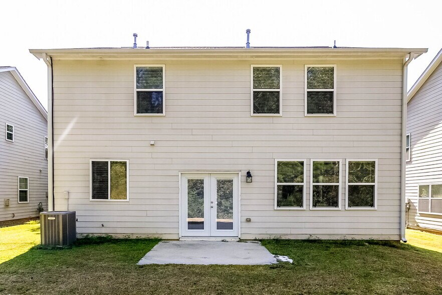 Building Photo - 50 Brookview Dr