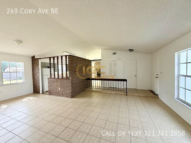 Building Photo - 249 Cory Ave NE