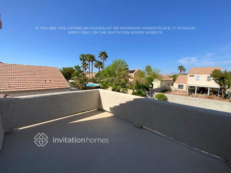 Building Photo - 9531 Observer St