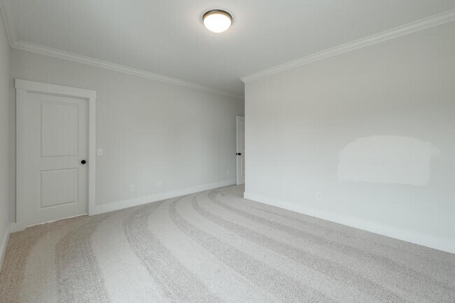 Building Photo - 9690 Dutton Ln