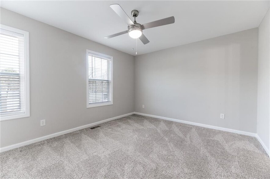 Building Photo - 547 Harbor Lake Ct