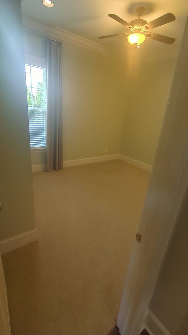 Building Photo - Beautiful 5 bed 4.5 bath in Holly Springs!