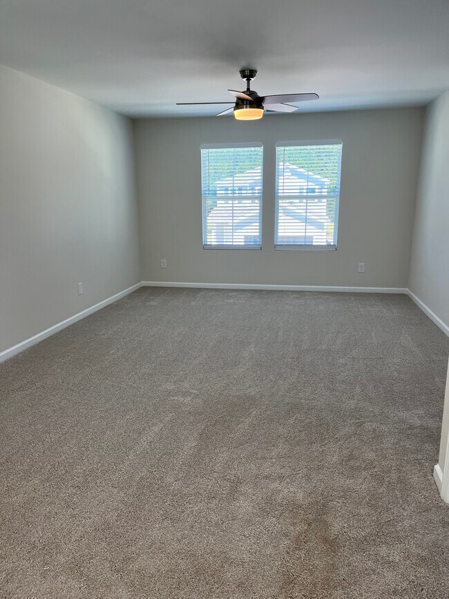 Building Photo - 198 Dreher Dr