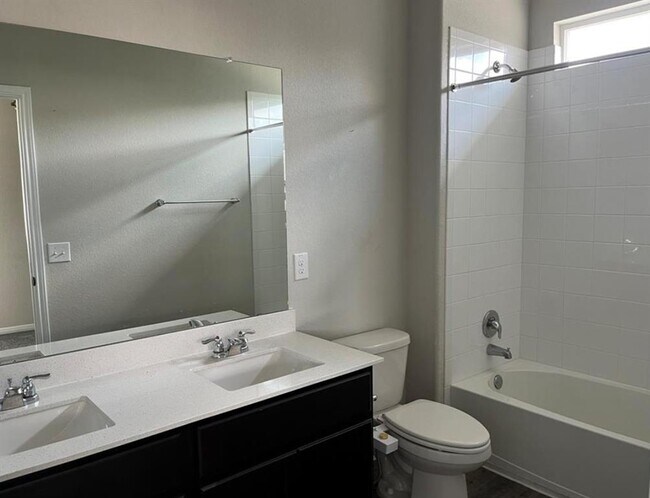 Building Photo - 14110 Luisium View