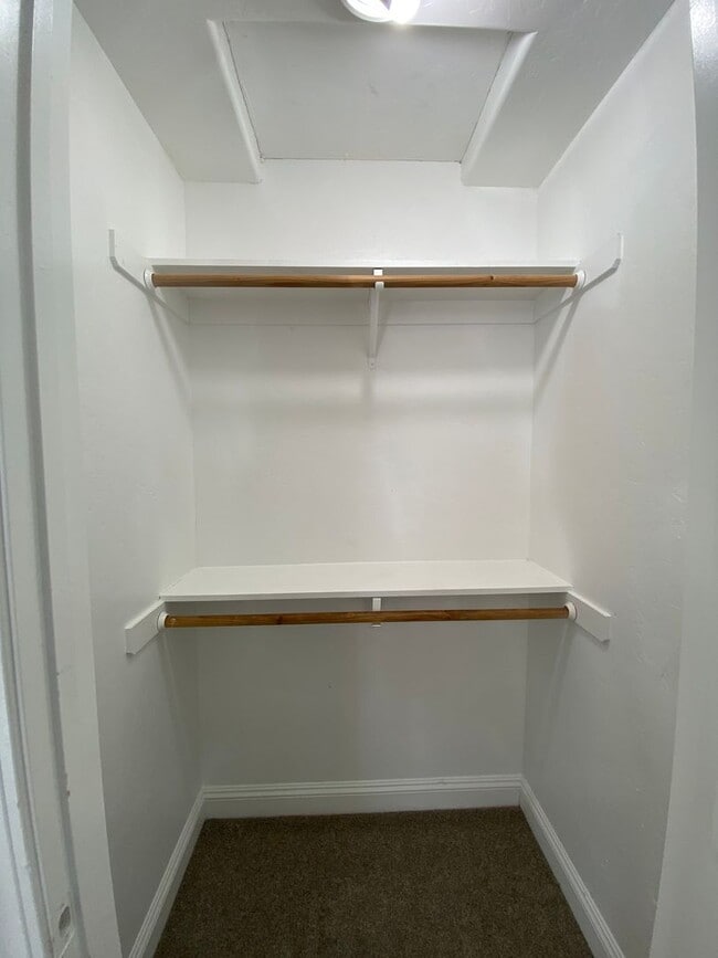 Building Photo - Spacious Exeter Home coming soon!