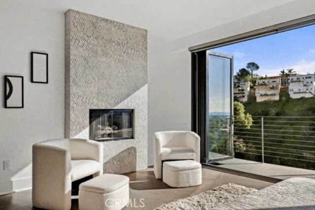 Building Photo - 6422 Weidlake Dr