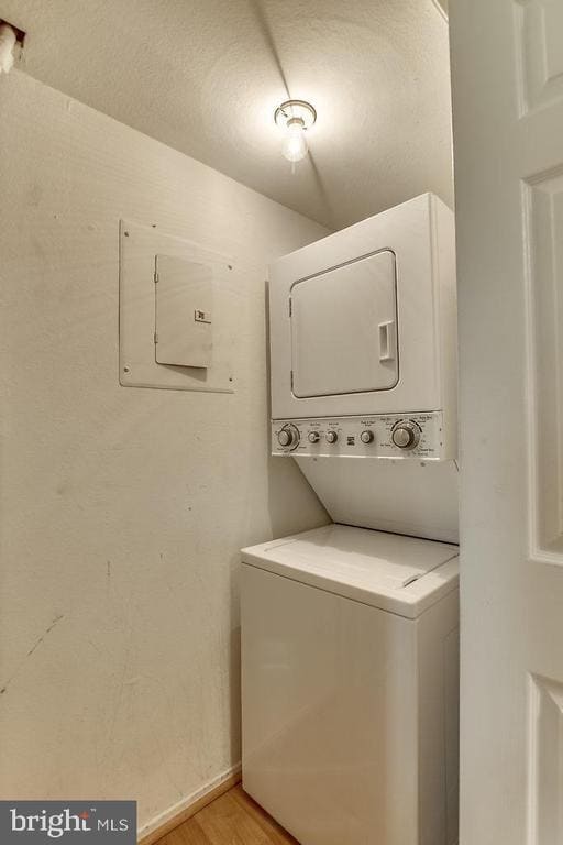 Building Photo - 3305 Wyndham Cir