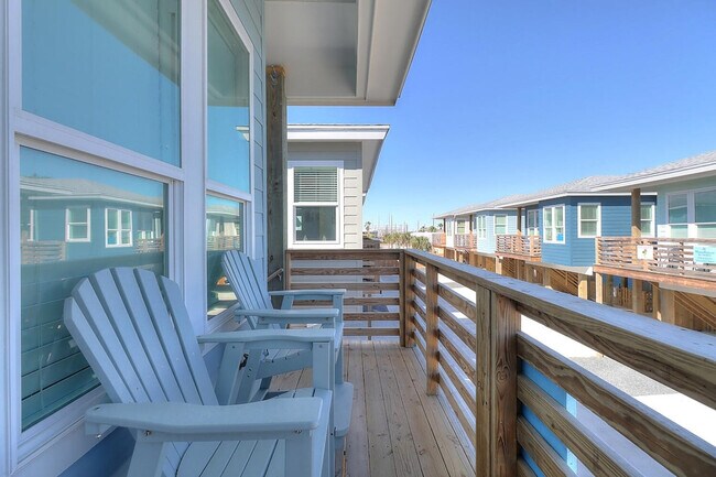 Building Photo - 1624 Eleventh St