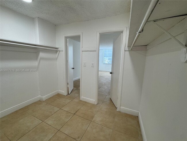 Building Photo - 488 NW 165th St