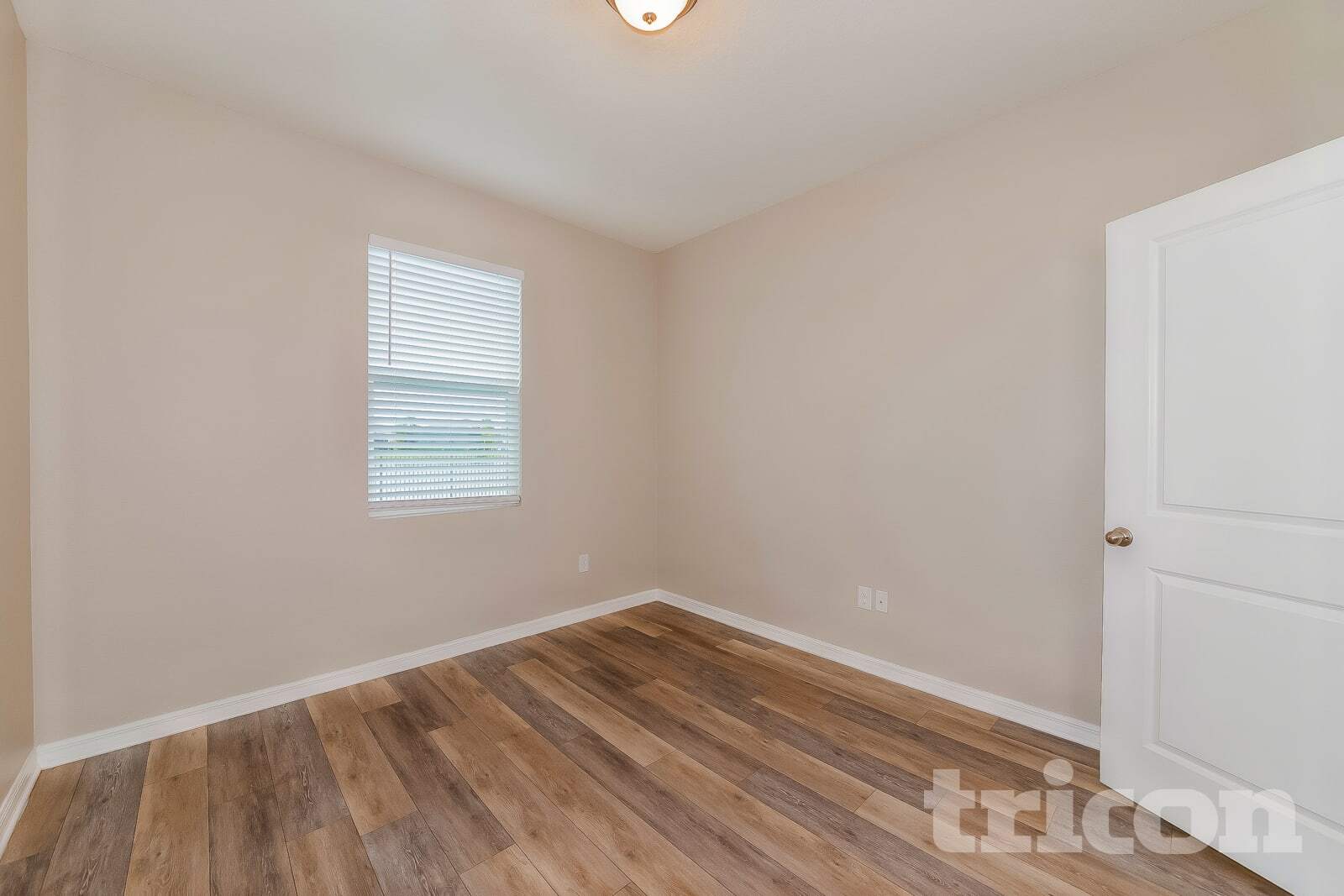 Building Photo - 6411 Devesta Lp