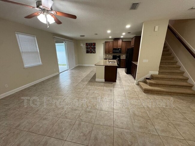 Building Photo - 14420 Serenoa Dr