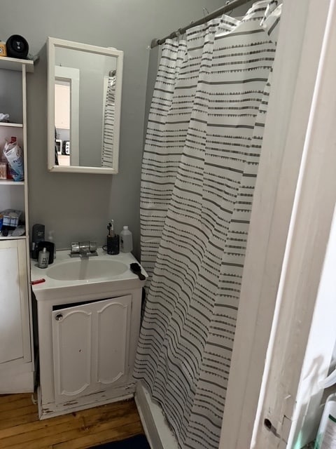 Building Photo - 1933 N Damen Ave