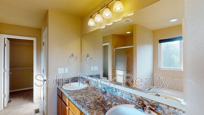 Building Photo - 3821 Reindeer Cir