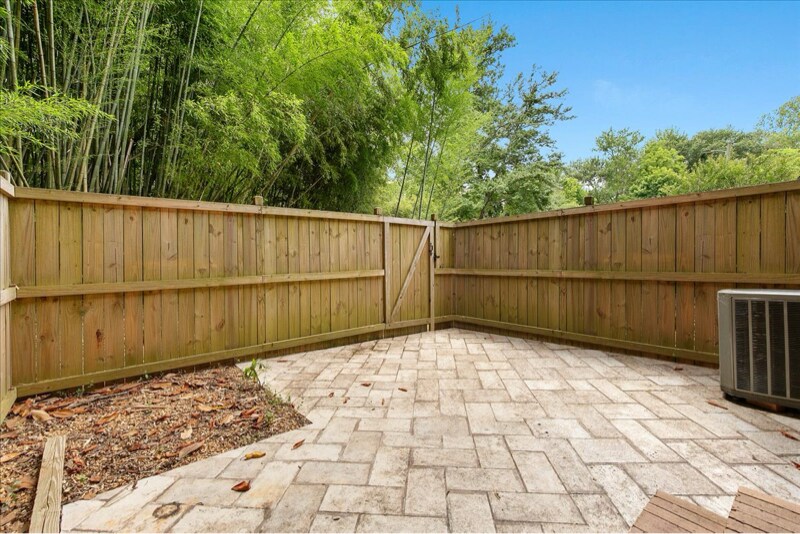 Building Photo - 100 Biscayne Dr NW