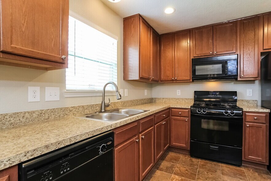 Building Photo - 7802 Sagemark Ridge Dr