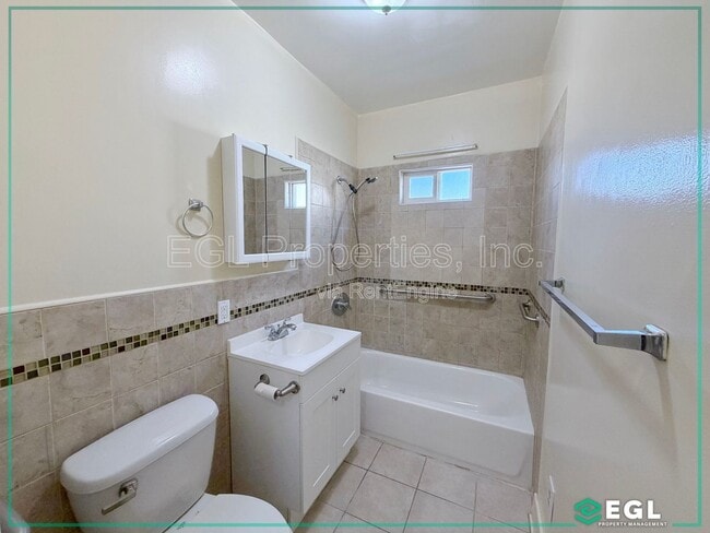 Building Photo - 4861 W 23rd St