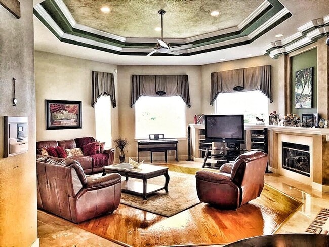 Building Photo - 10541 Cory Lake Dr