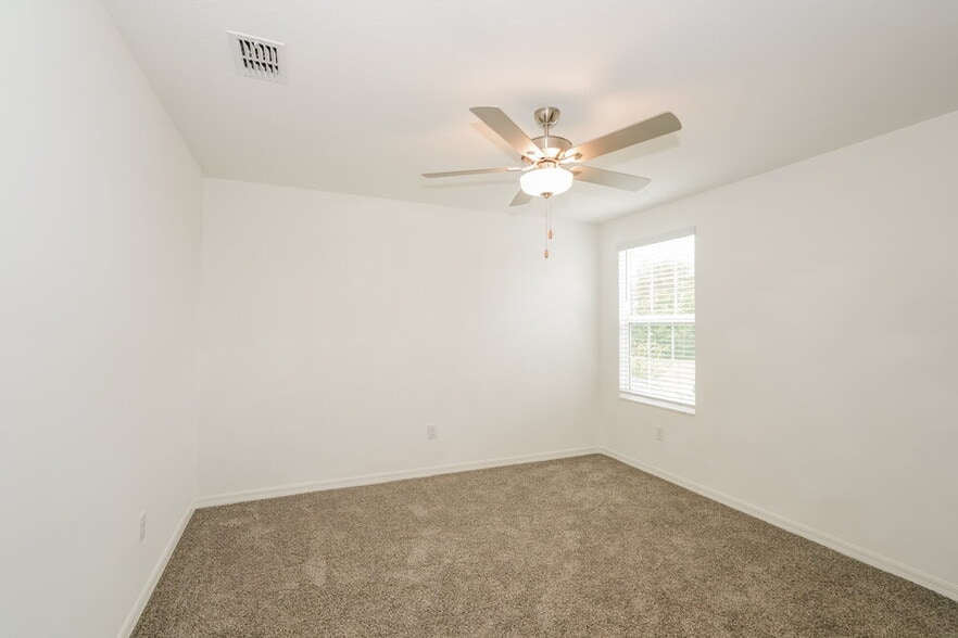 Building Photo - 17839 Cloudless Bliss Dr