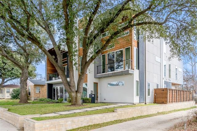 Building Photo - 4616 Manett St