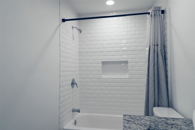 Building Photo - 3517 Audubon Pl