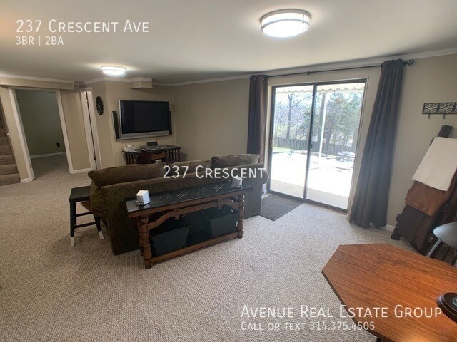 Building Photo - 237 Crescent Ave