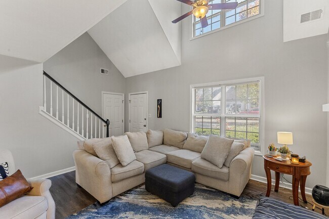 Building Photo - 3336 Pueblo Ct