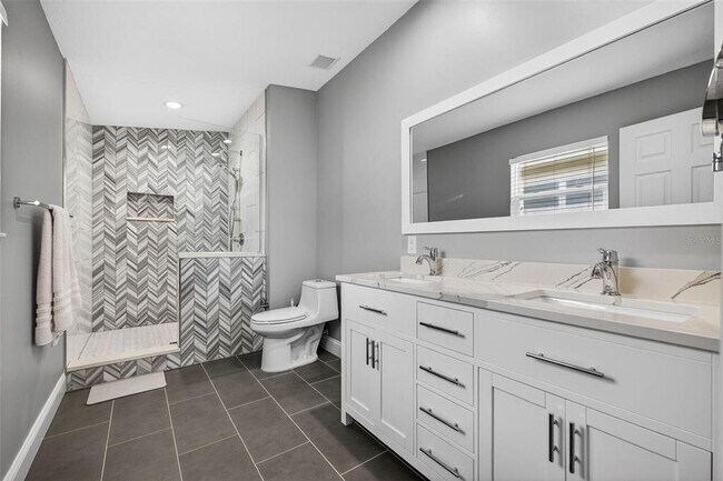 Building Photo - 3104 15th St N