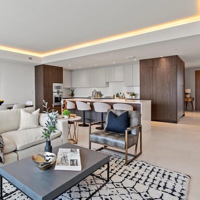 Building Photo - 1020 Sunset Point Rd