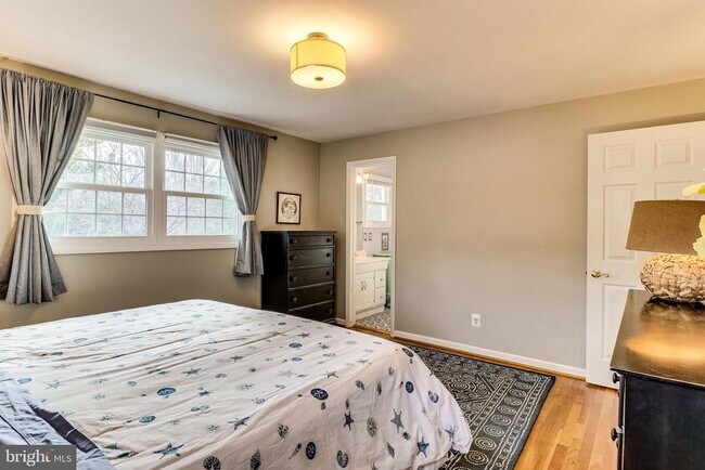 Building Photo - 6519 Engel Dr