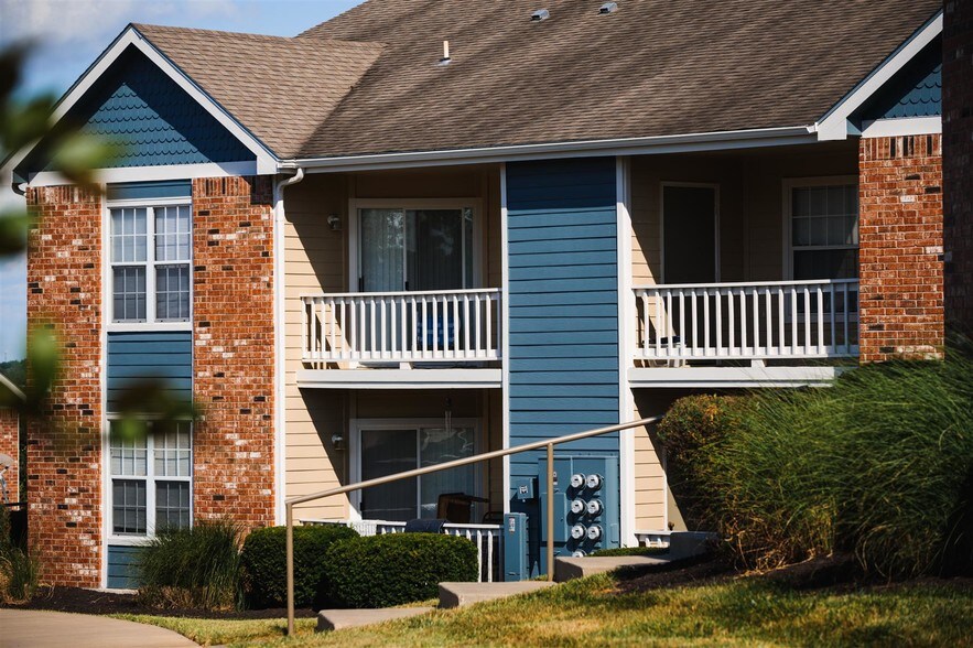 Aberdeen 2300 Wakarusa Dr Lawrence KS 66047 Apartment Finder