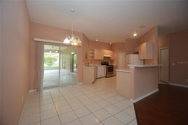 Building Photo - 3 Senora Ct