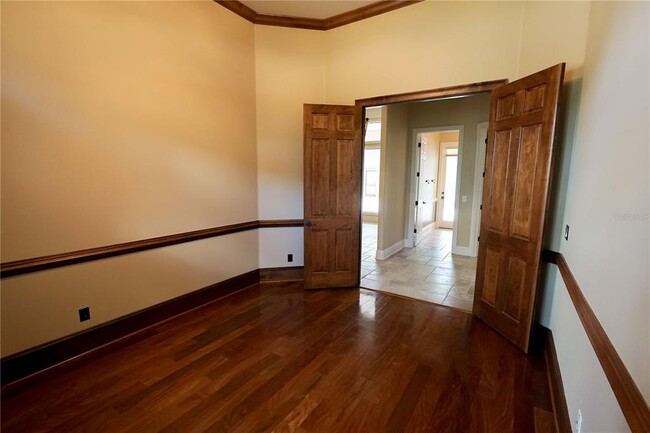 Building Photo - 1720 Brackenhurst Pl