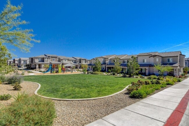 Building Photo - 10772 Paget Ct