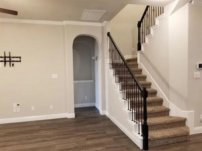 Building Photo - Coming Soon! 4BR/3.5BA | Updated Single Family Home | 2-Car Garage Parking | Fenced backyard