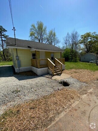 Building Photo - 117 S 1224
