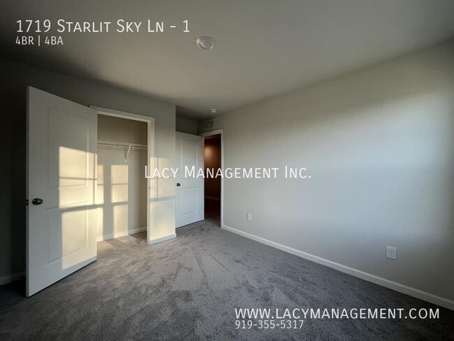 Building Photo - 1719 Starlit Sky Ln