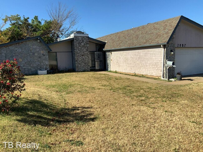 Primary Photo - 3 br, 2 bath House - 2907 Robin Road
