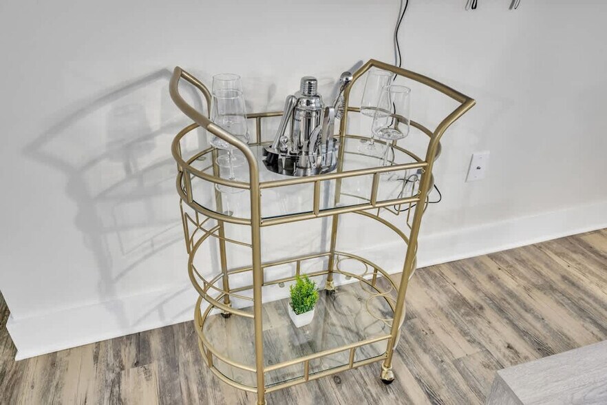 Building Photo - 514 Pleasant Dr