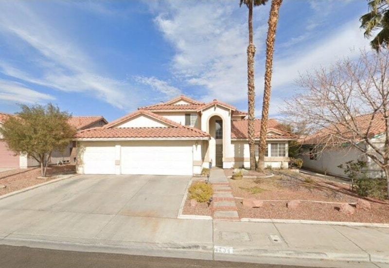 Primary Photo - 1834 Escondido Terrace