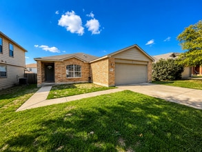 Building Photo - 3-Bedroom House for Rent in Killeen