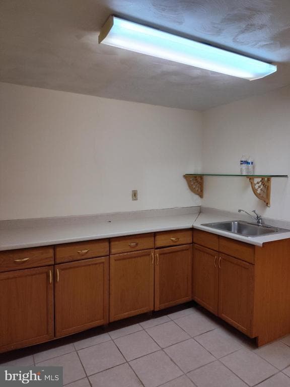 Building Photo - 8219 Tuckerman Ln