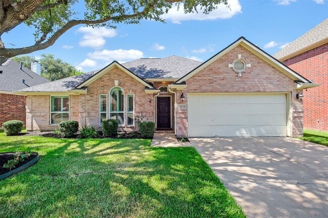 Primary Photo - 21734 Maple Bluff Dr
