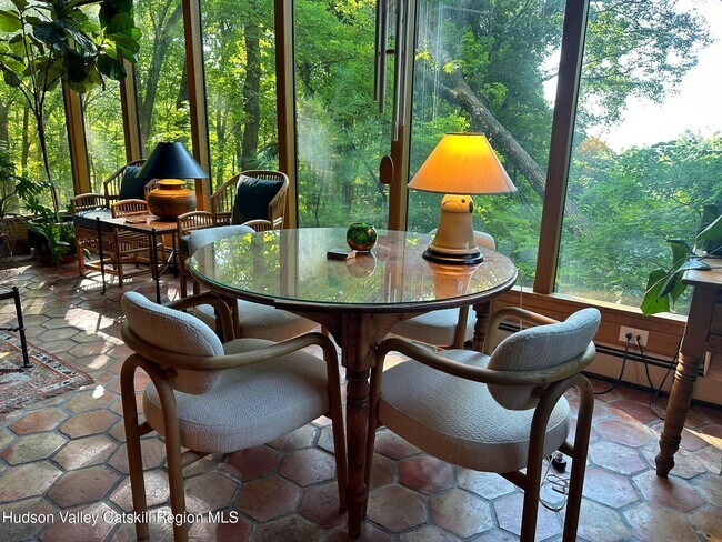 Building Photo - 26 Webster Rd