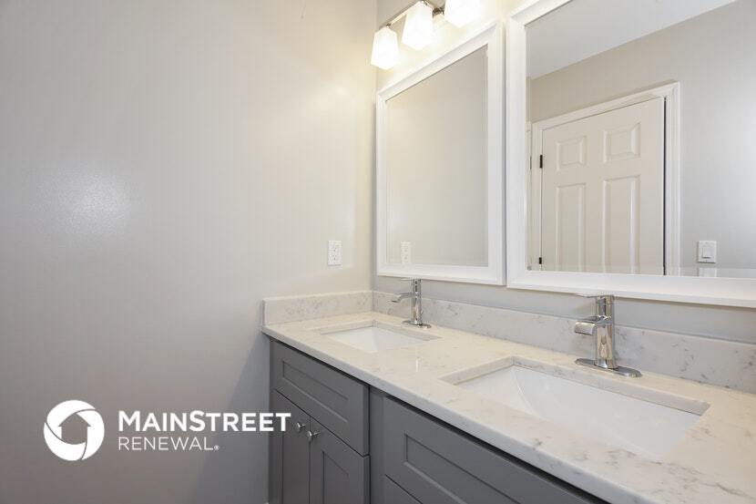 Building Photo - 2825 Chip Shot Dr