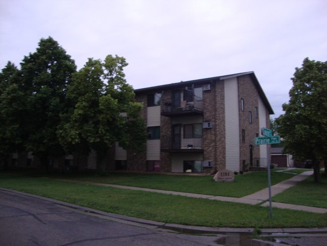 Primary Photo - 1181 Prairie Pky
