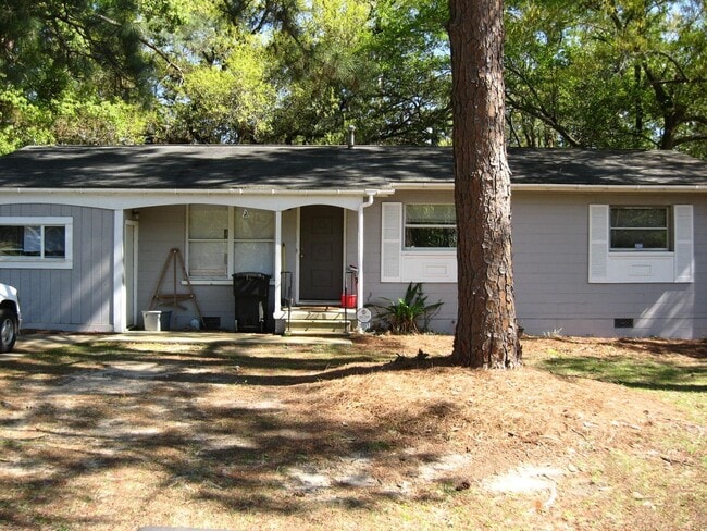 Primary Photo - 4/2 House on Atkamire Drive, available now!