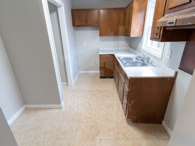 Building Photo - 3281 Ashley Ln