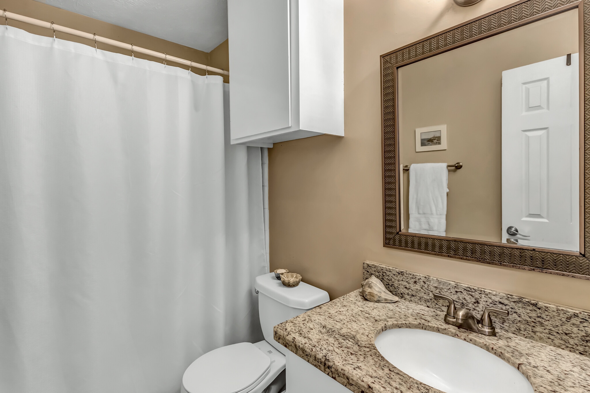 Building Photo - 2304 West Creek