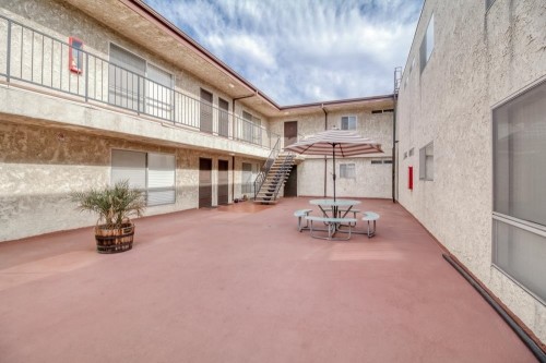 Building Photo - Corona del Norte