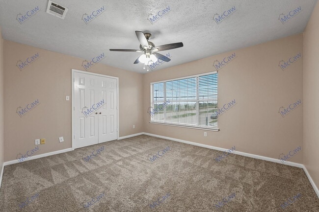 Building Photo - 3211 Wessex Cir